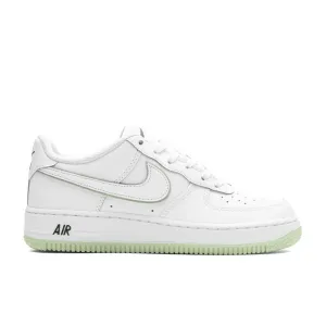 Air Force 1 (GS) - White/Honeydew Nike lifestyle sneakers with retro vibe