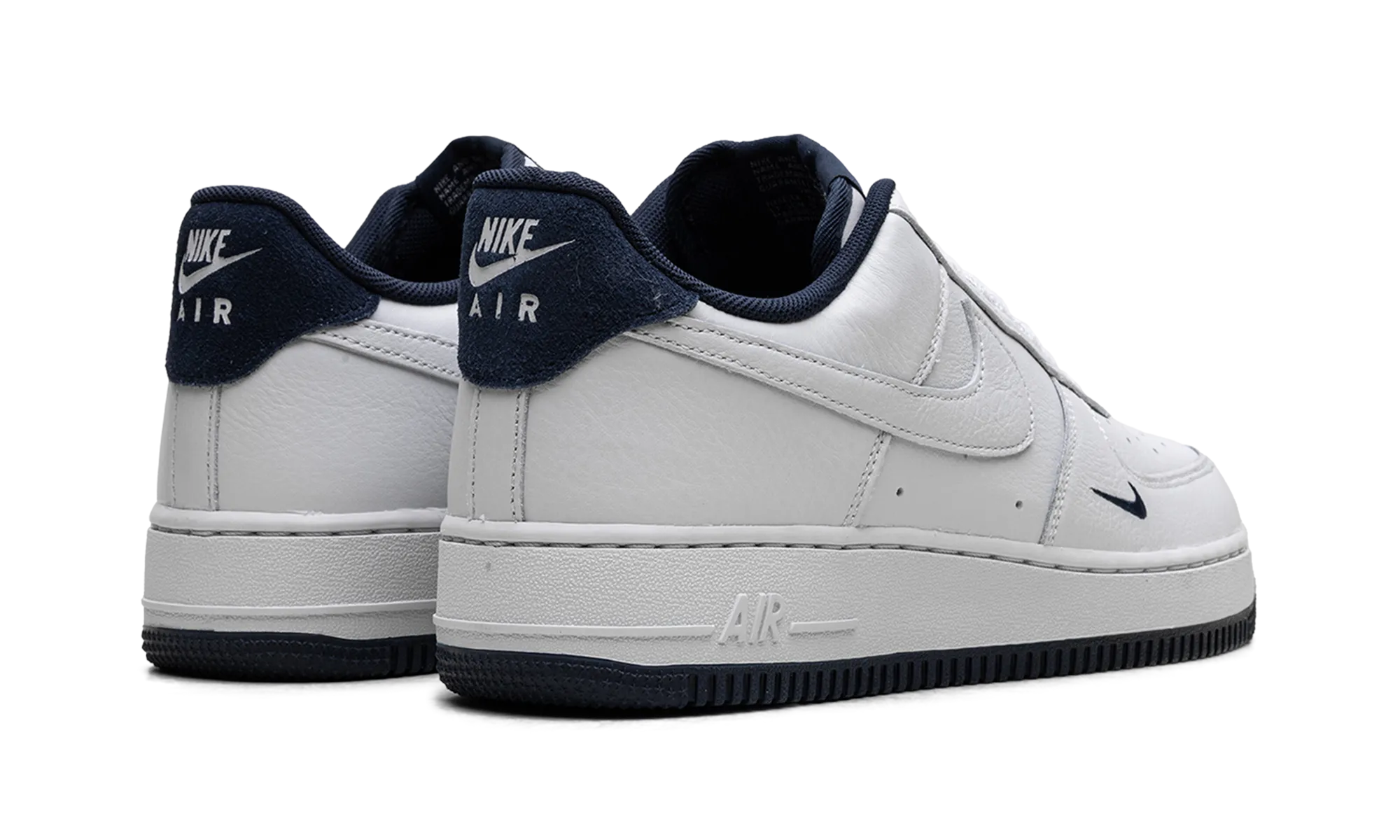 Air Force 1 Low '07 LV8 "Photon Dust Obsidian" nike mens sport sneakers