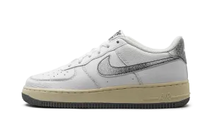 Air Force 1 Low LV8 3 "50 YEARS OF HIP-HOP" Nike Grade School shoes