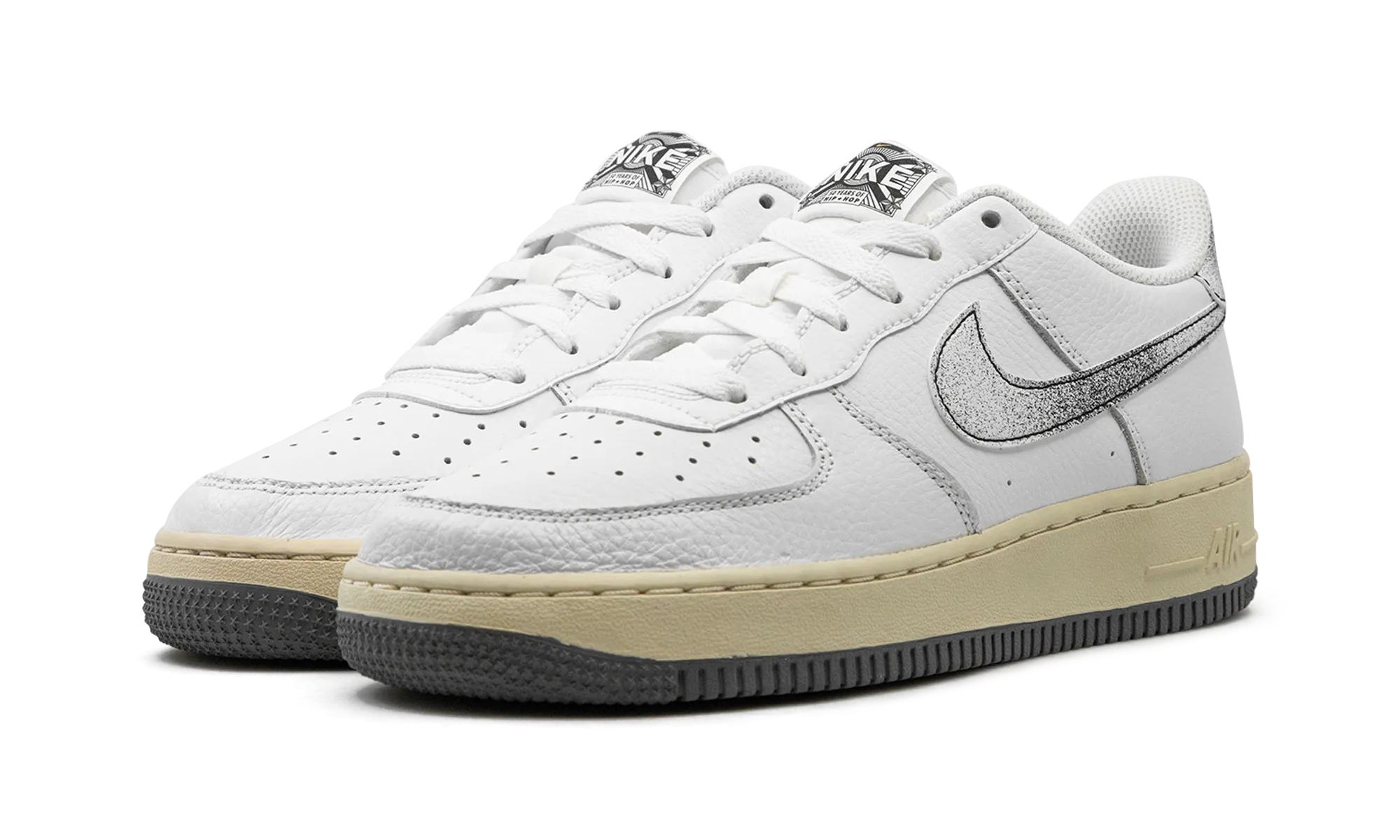 Air Force 1 Low LV8 3 "50 YEARS OF HIP-HOP" nike grade school kids sneakers