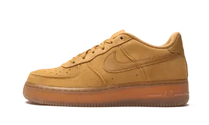 Air Force 1 Low LV8 GS "Wheat" Nike Grade School shoes