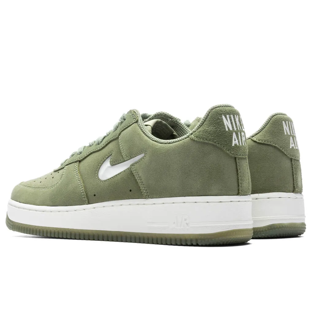 Air Force 1 Low Retro Green Suede - Oil Green/Summit White Nike trainers with responsive foam