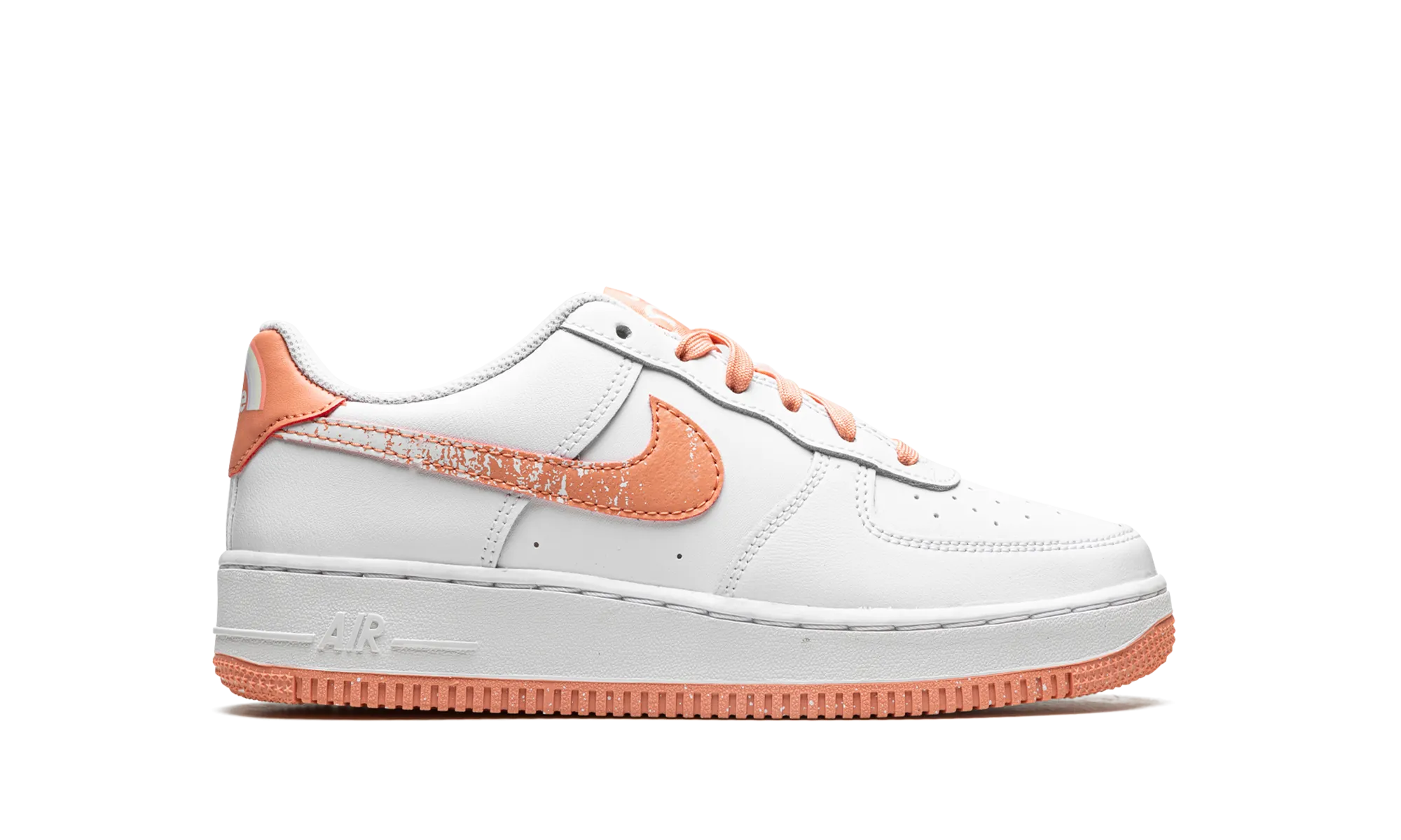 Air Force 1 LV8 nike school-ready sneakers
