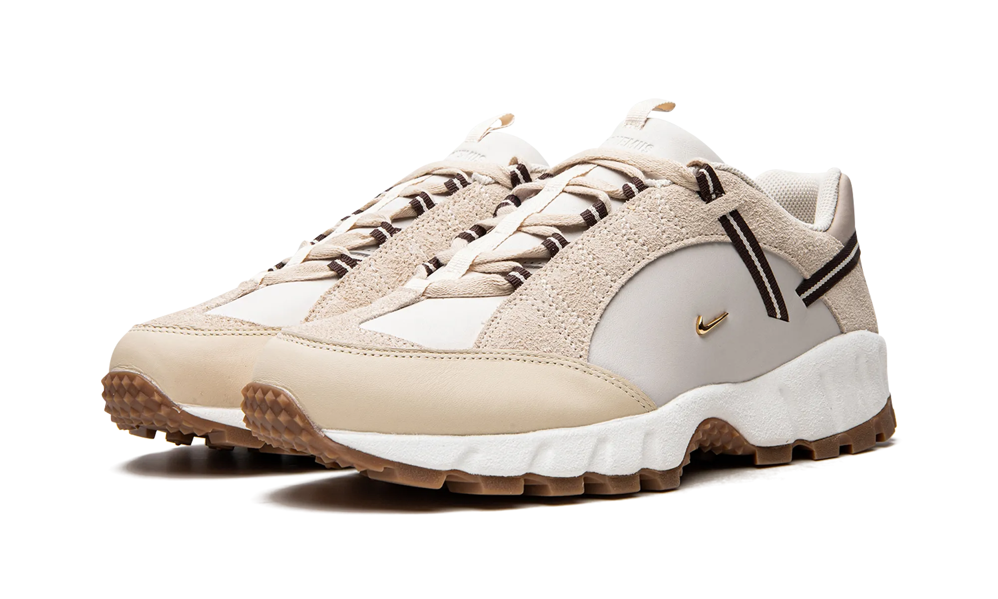 AIR HUMARA LX WMNS "Jacquemus - Beige" nike womens mesh trainers