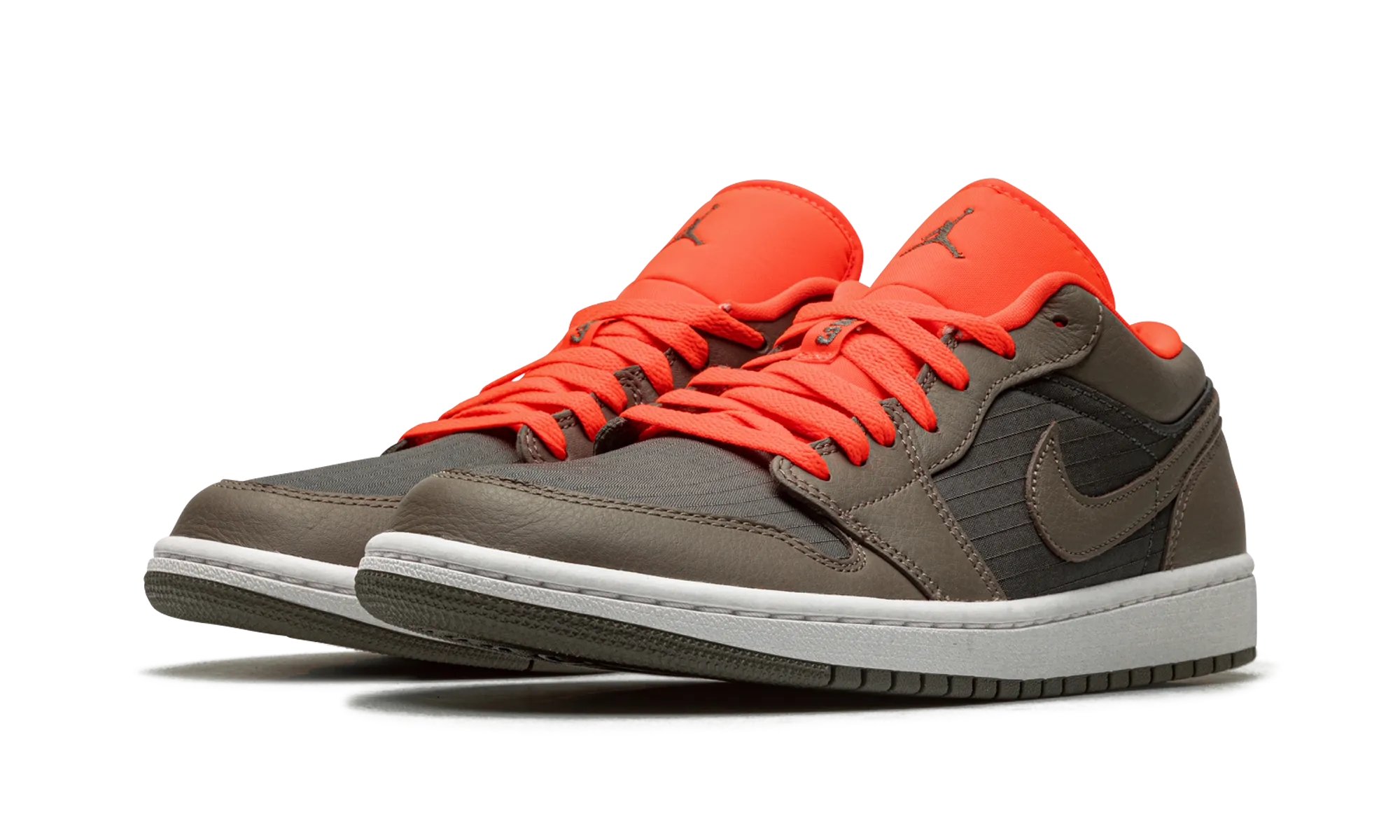 AIR JORDAN 1 LO SE WMNS "Black / Olive/ Bright Crimson" jordan classic womens shoes
