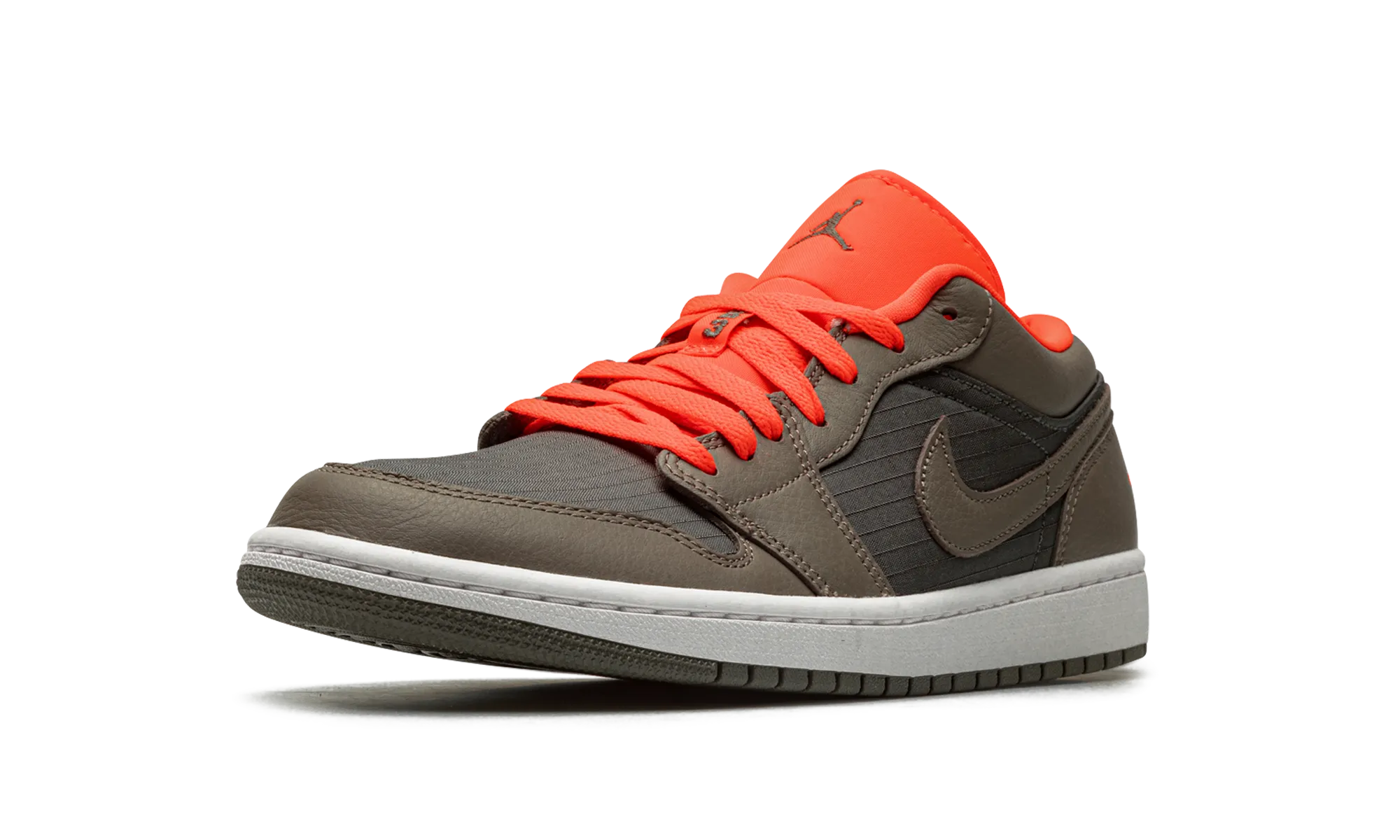 AIR JORDAN 1 LO SE WMNS "Black / Olive/ Bright Crimson" jordan classic womens shoes