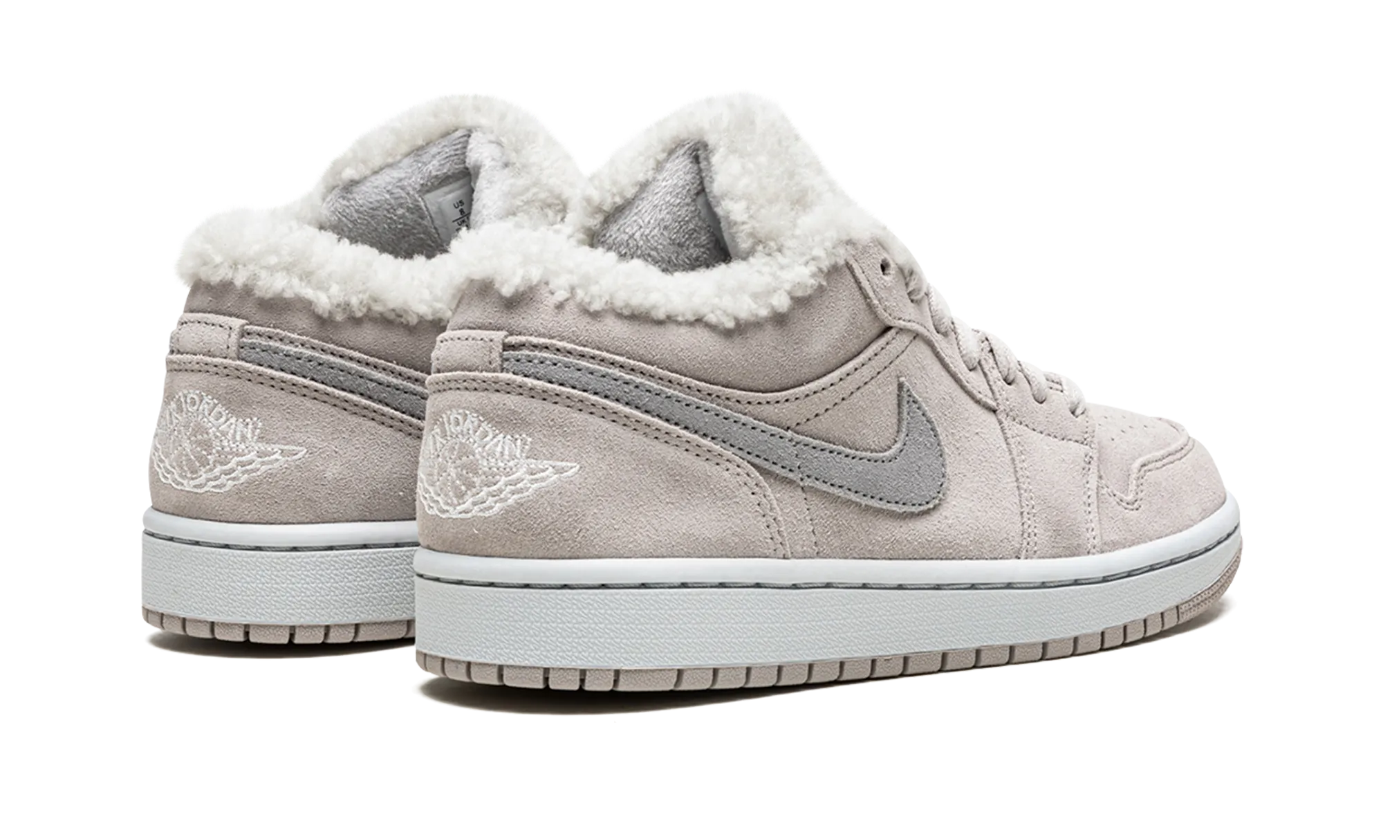 AIR JORDAN 1 LO SE WMNS "Sherpa Fleece" jordan classic womens shoes