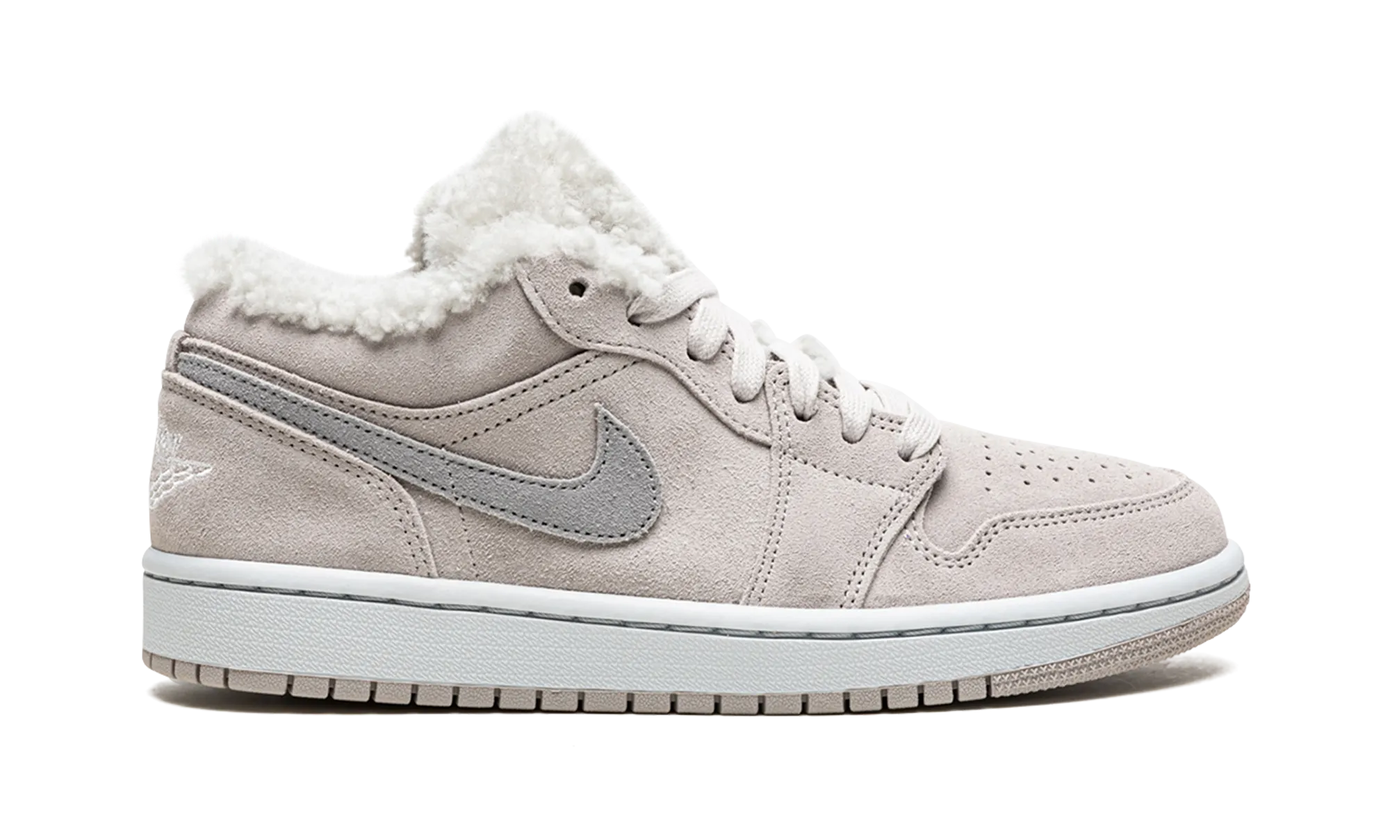 AIR JORDAN 1 LO SE WMNS "Sherpa Fleece" jordan classic womens shoes