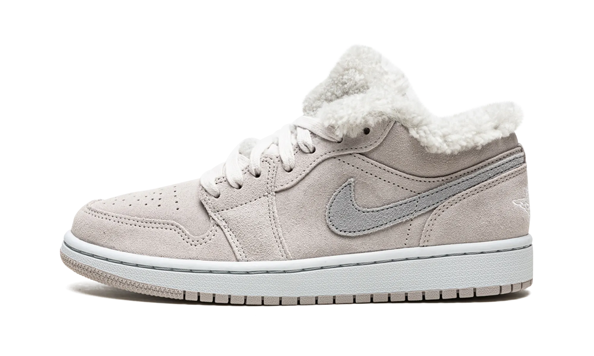 AIR JORDAN 1 LO SE WMNS "Sherpa Fleece" jordan classic womens shoes