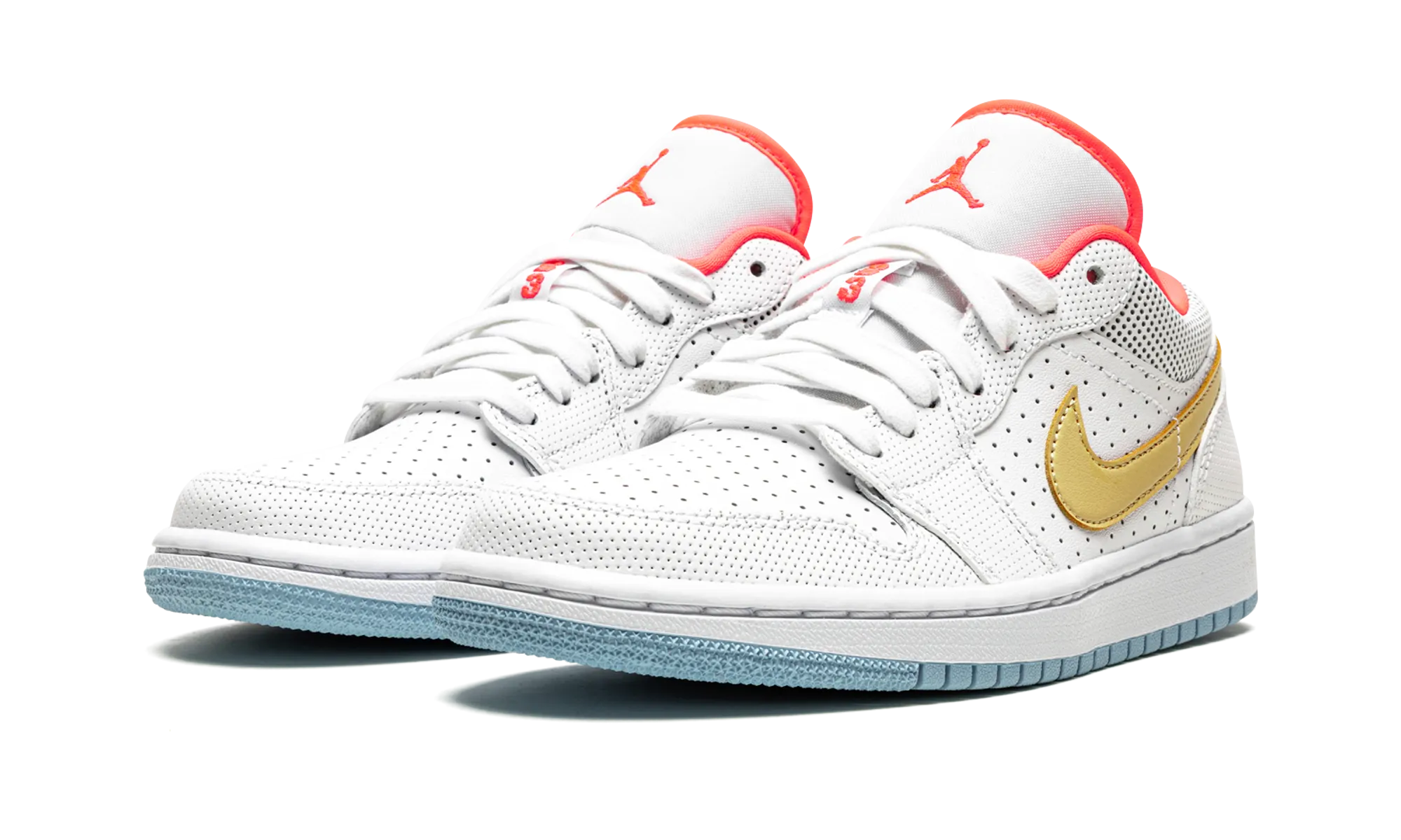 AIR JORDAN 1 LO SE WMNS "White / Sesame / Flash Crimson" jordan classic womens shoes