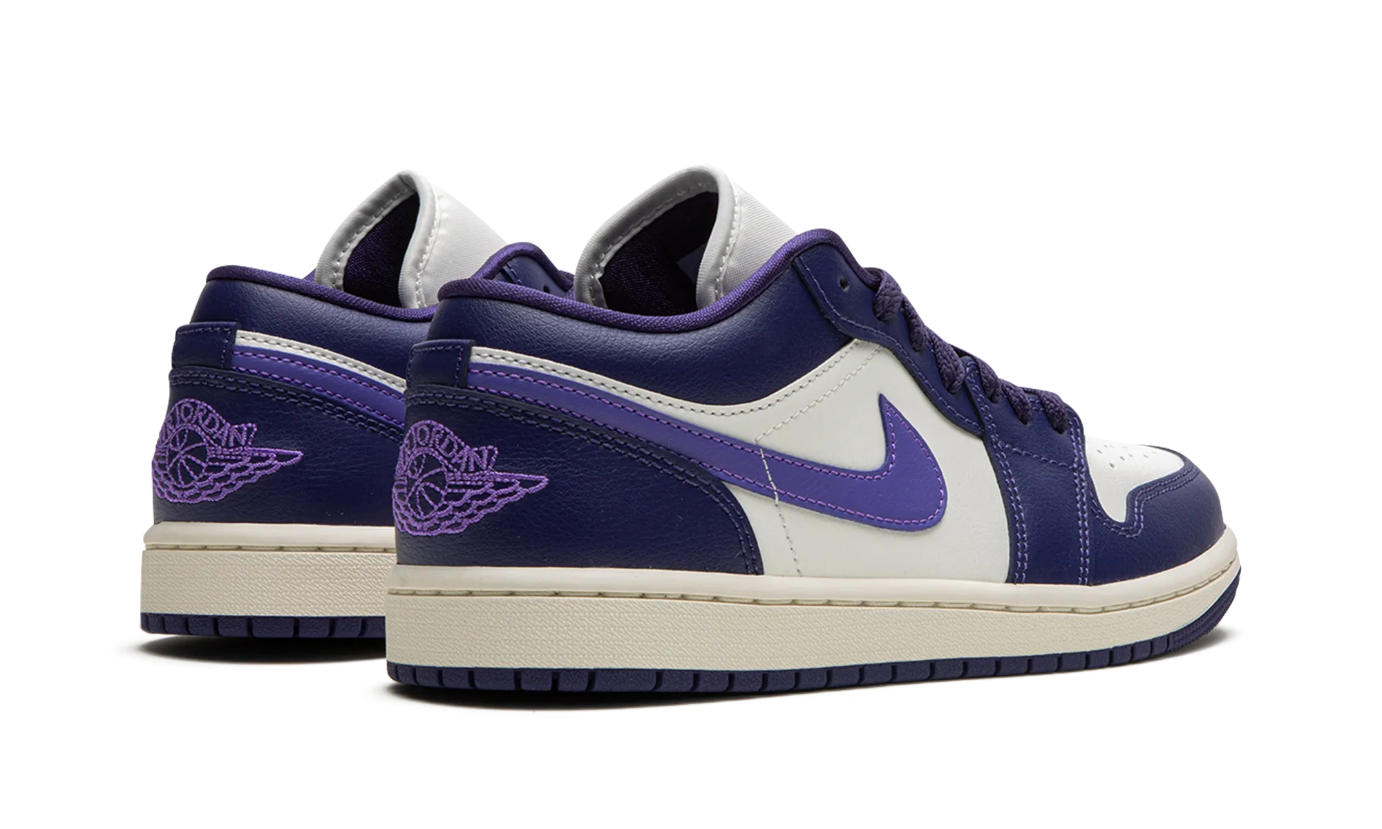 AIR JORDAN 1 LO WMNS "Action Grape" jordan classic womens shoes