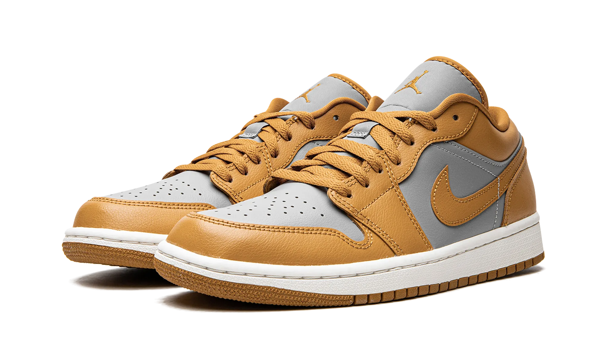 AIR JORDAN 1 LO WMNS "Chutney" jordan classic womens shoes
