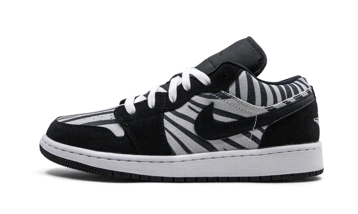 Air Jordan 1 Low GS "Zebra" Jordan Grade School shoes
