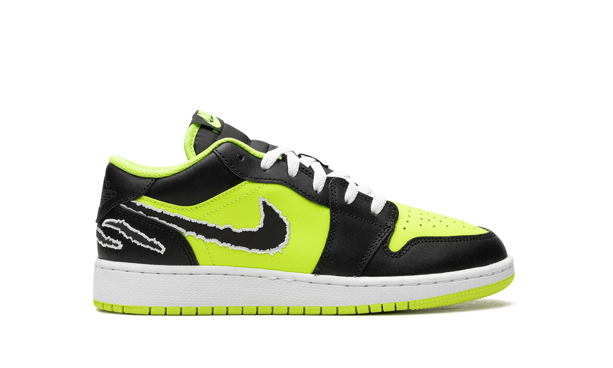 Air Jordan 1 Low SE GS "Black Cat" jordan school kids shoes