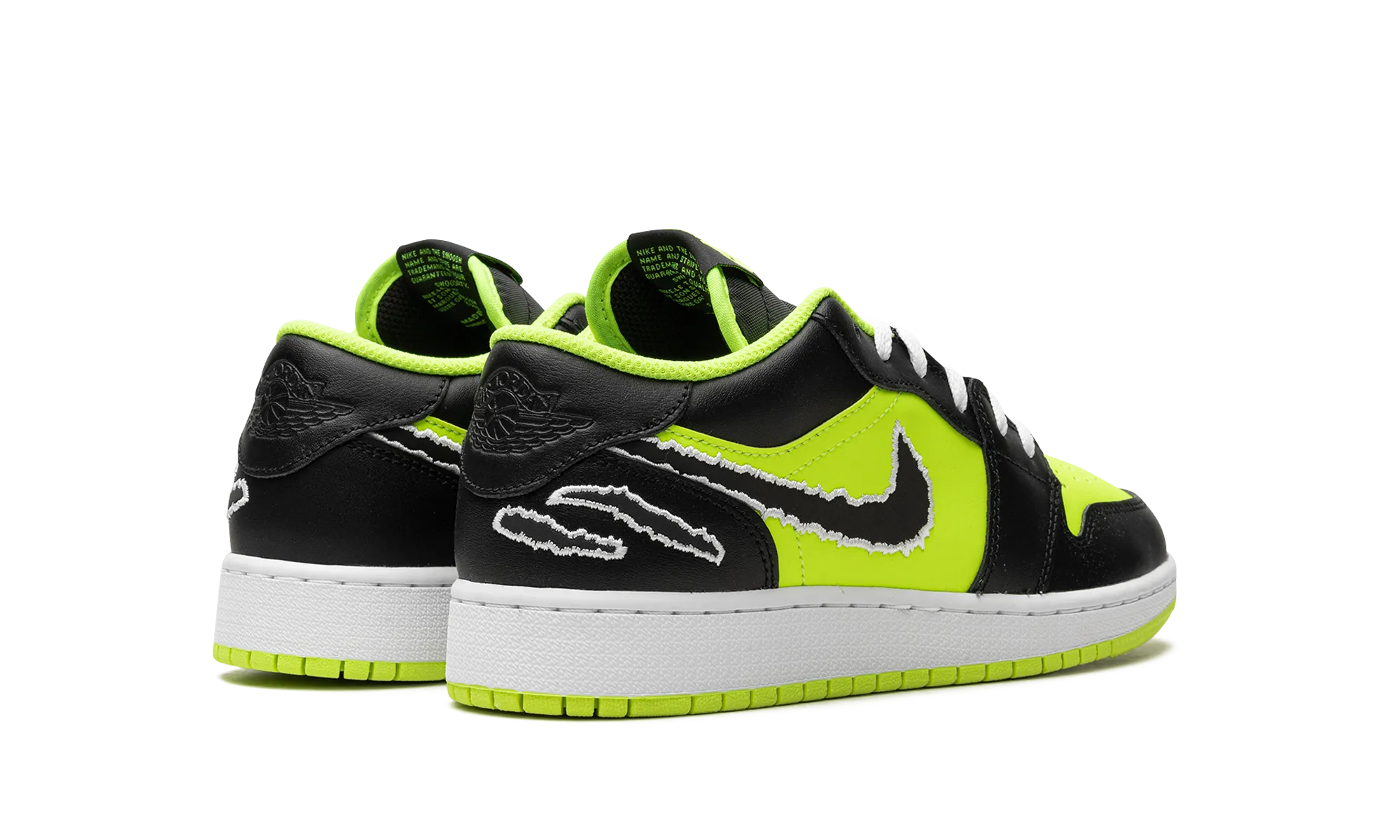 Air Jordan 1 Low SE GS "Black Cat" jordan school kids shoes