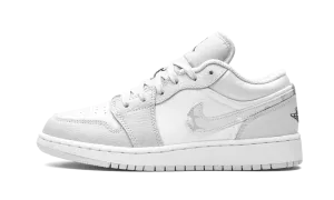 Air Jordan 1 Low SE GS "Grey Camo Swoosh" Jordan Grade School shoes