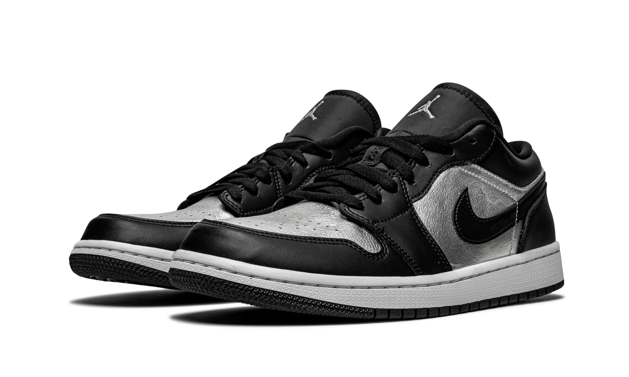 AIR JORDAN 1 LOW SE WMNS "Silver Toe" jordan classic womens shoes