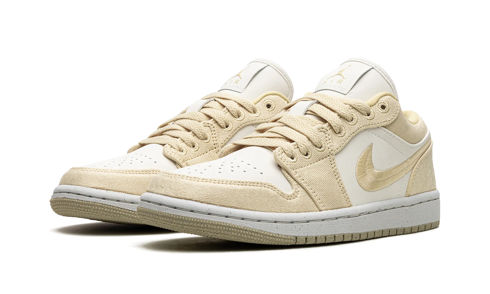 Air Jordan 1 Low WMNS "Team Gold / Sail" jordan classic womens shoes