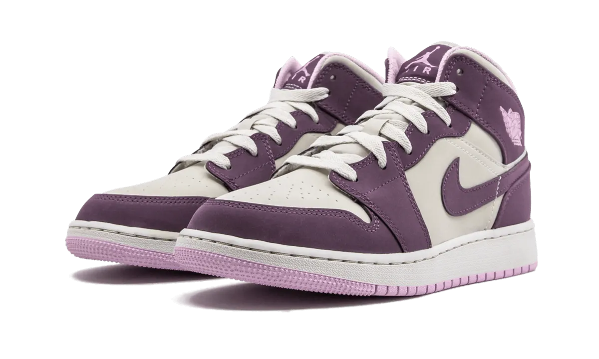 Air Jordan 1 Mid GS jordan grade school sneakers