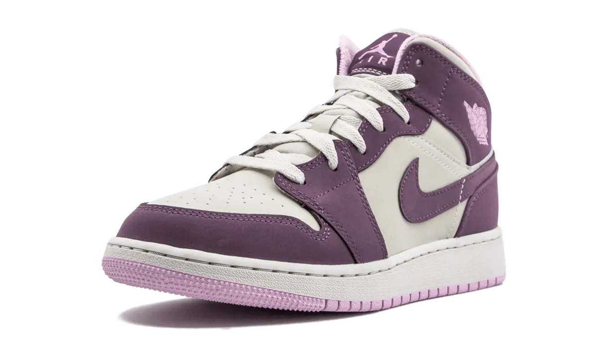 Air Jordan 1 Mid GS jordan grade school sneakers