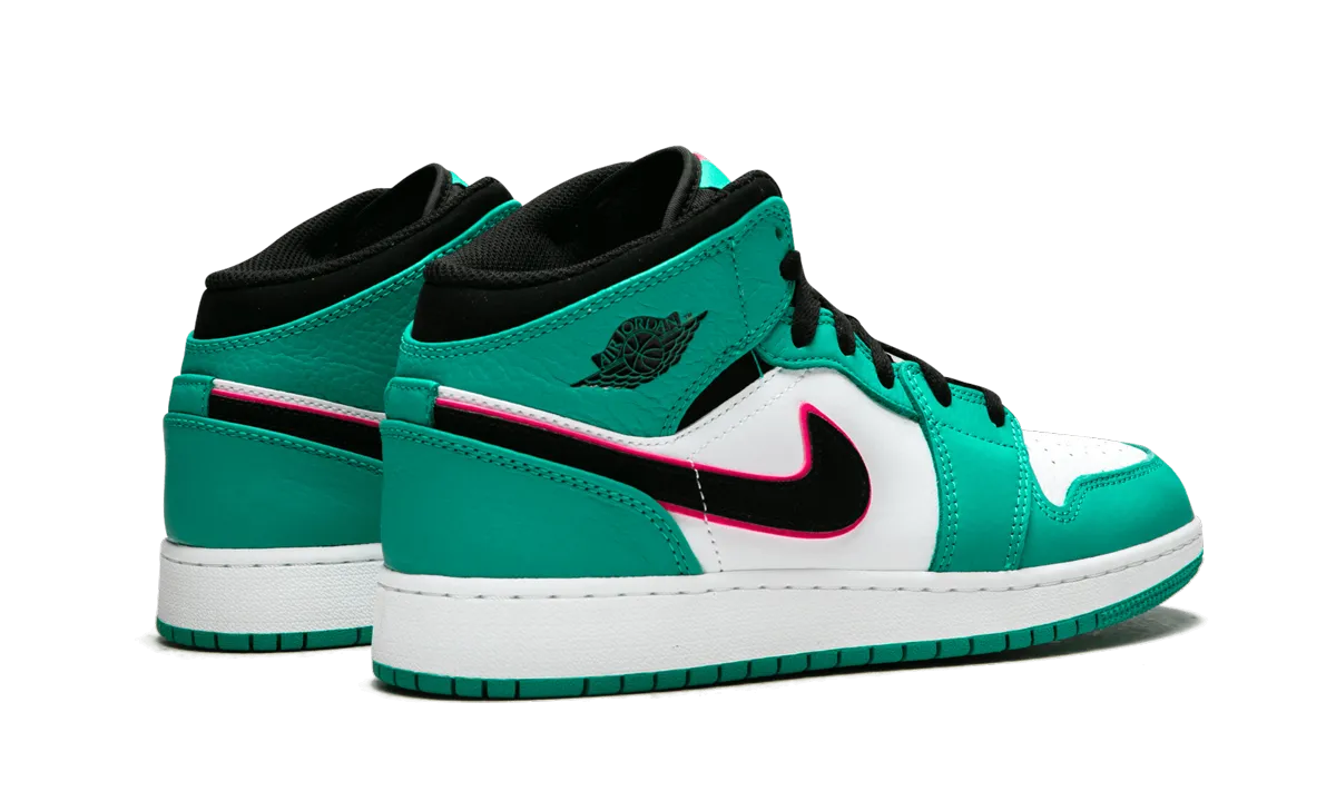 Air Jordan 1 MID SE GS jordan grade school sneakers
