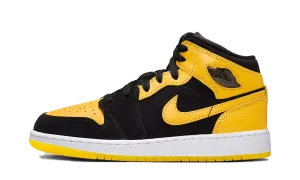 Air Jordan 1 Mid SE GS "New Love 2025" Jordan Grade School styles