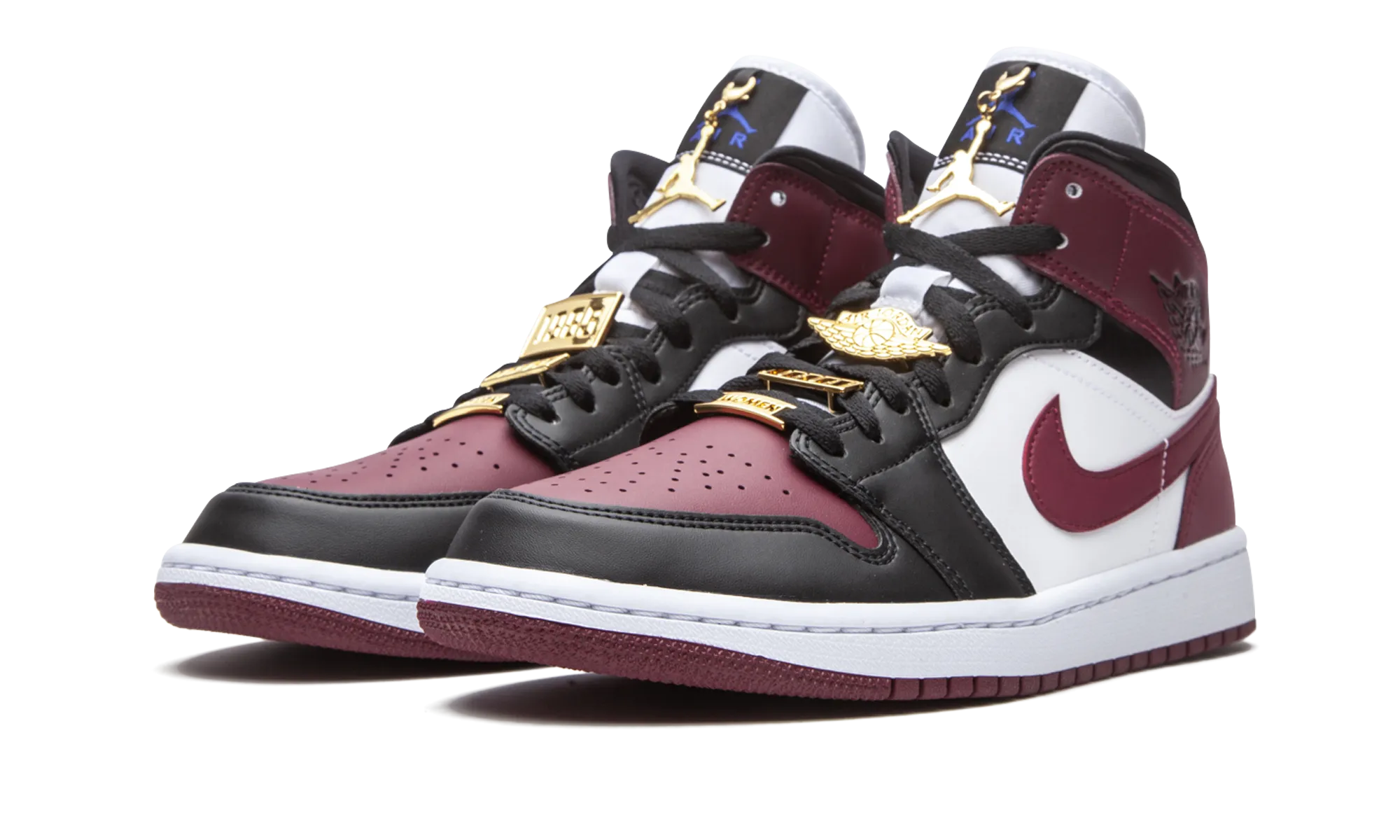 AIR JORDAN 1 MID SE WMNS "Gold Pendants" jordan classic womens shoes