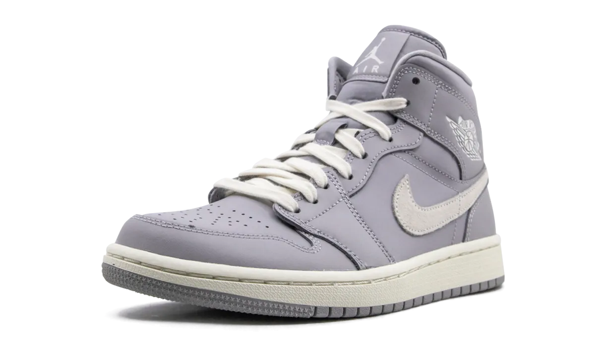 AIR JORDAN 1 MID WMNS jordan classic womens shoes
