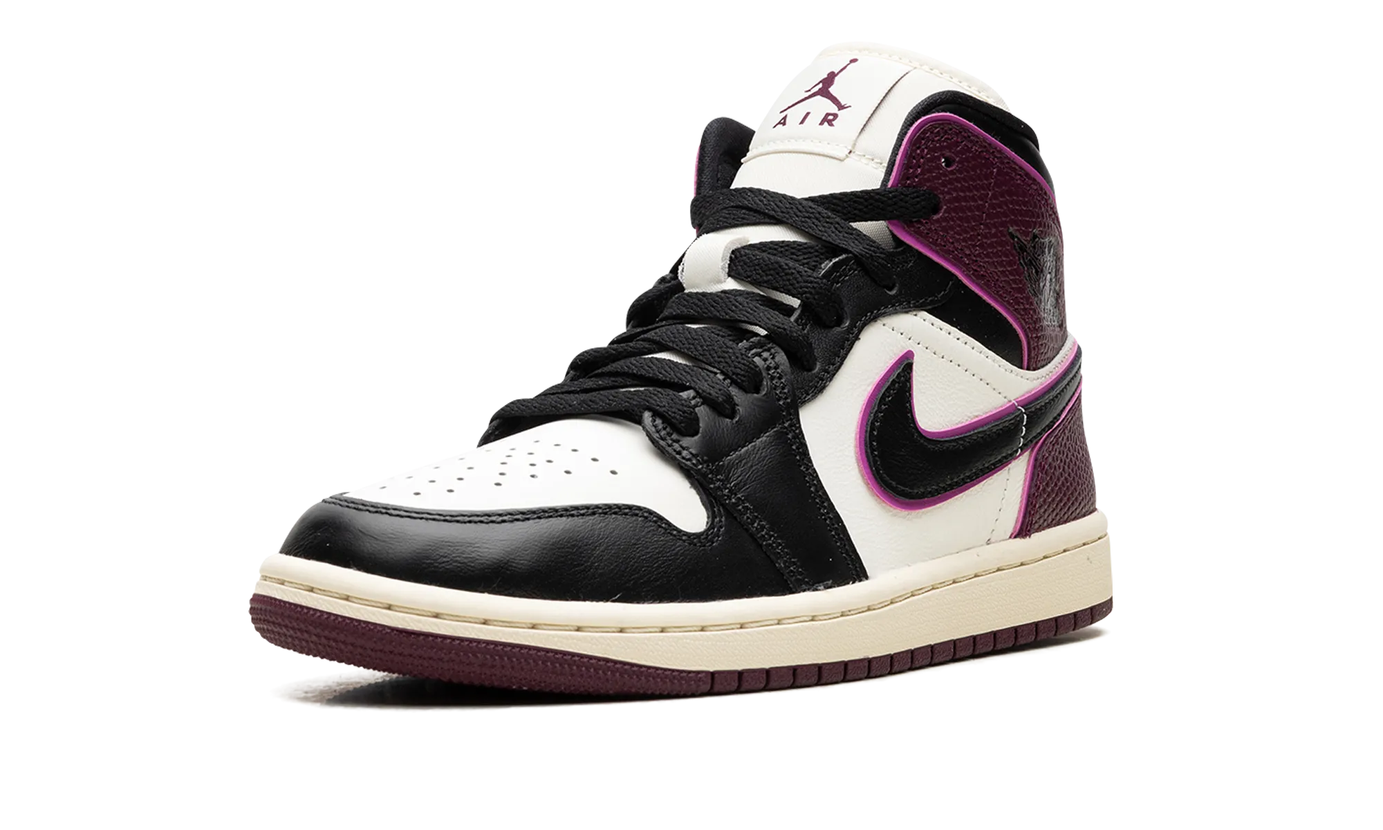 Air Jordan 1 "Bordeaux" jordan womens sporty sneakers