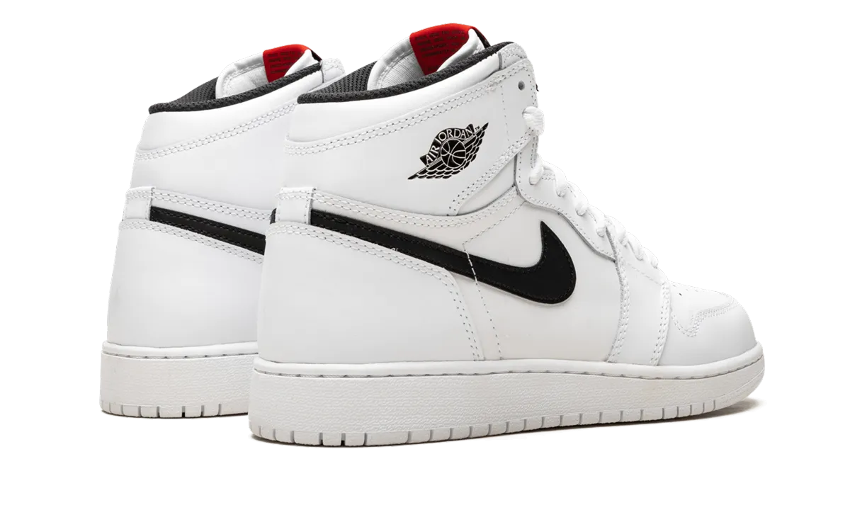 Air Jordan 1 Retro High OG GS jordan grade school sneakers
