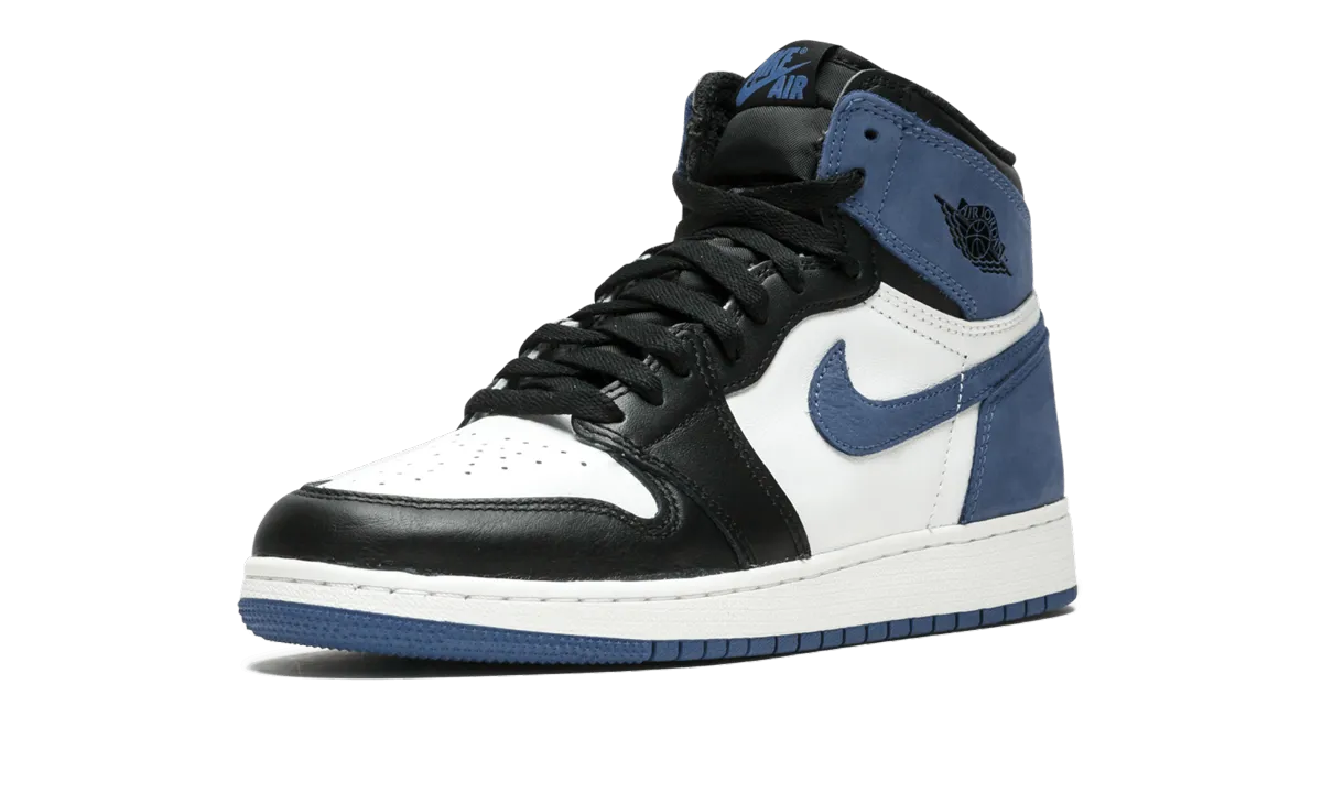 Air Jordan 1 Retro High OG GS jordan grade school sneakers