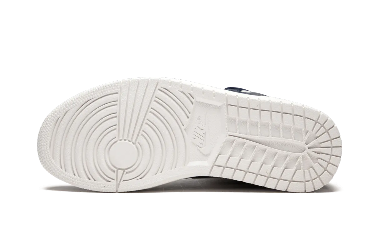 Air Jordan 1 Retro High "Jeter" jordan retro mens collection