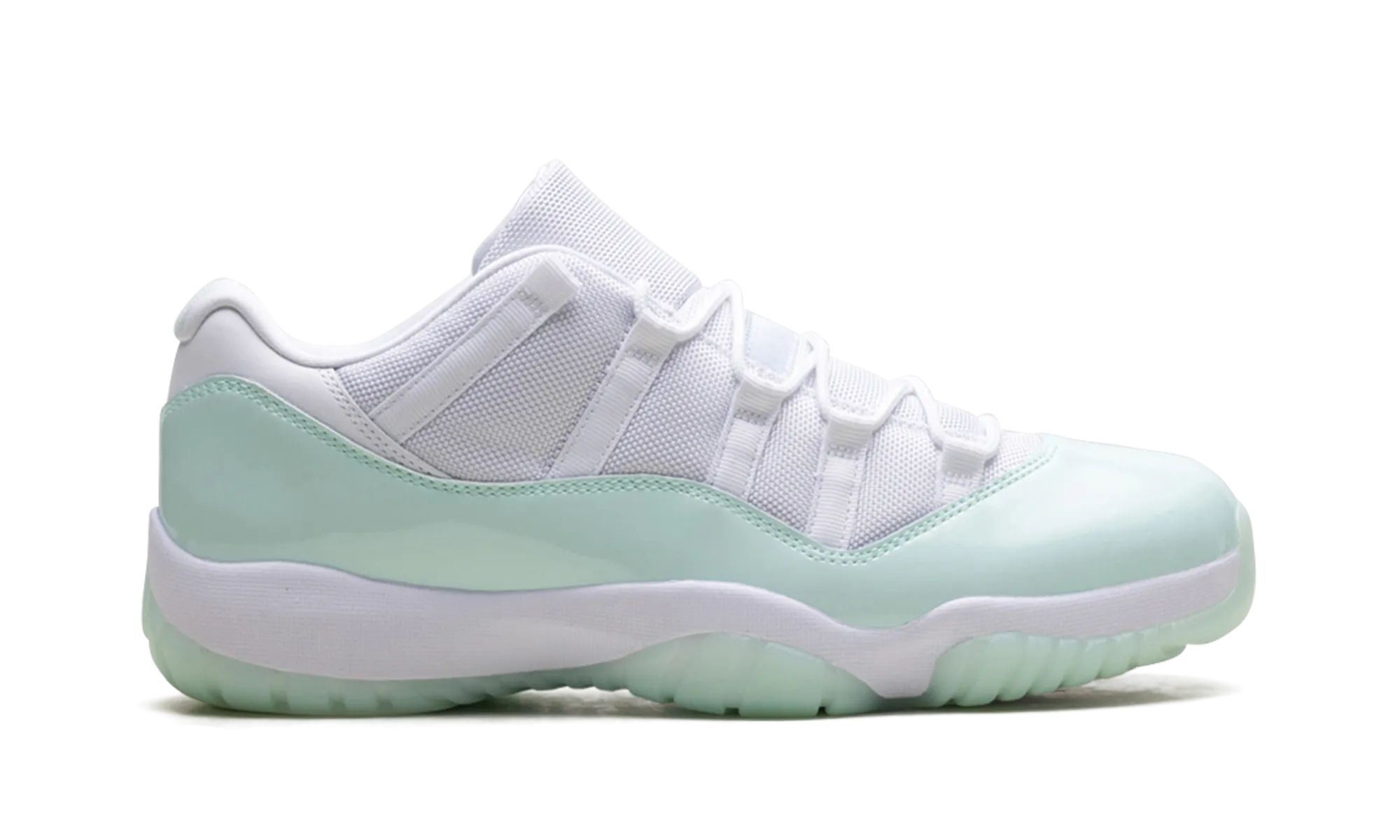 Air Jordan 11 Low WMNS "Igloo" jordan classic womens shoes