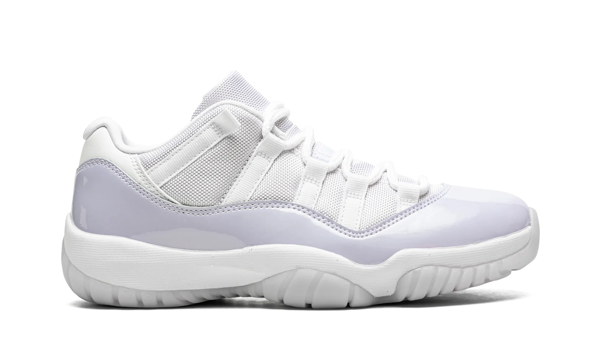 AIR JORDAN 11 LOW WMNS "Pure Violet" jordan classic womens shoes