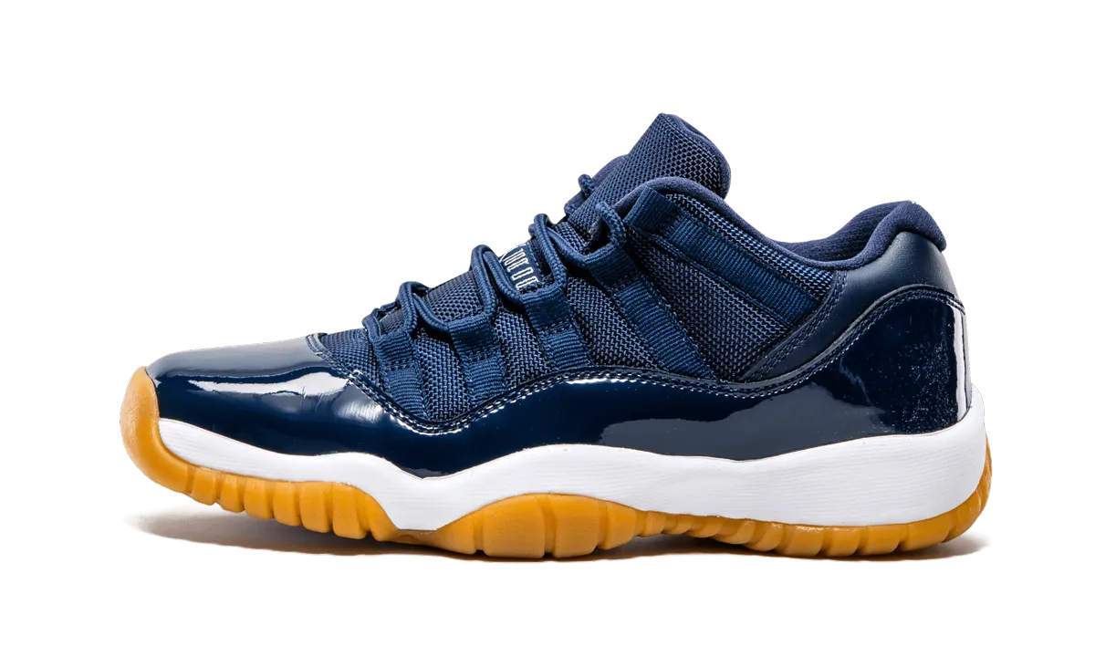 Air Jordan 11 Retro Low GS "Midnight Navy" Jordan Grade School shoes