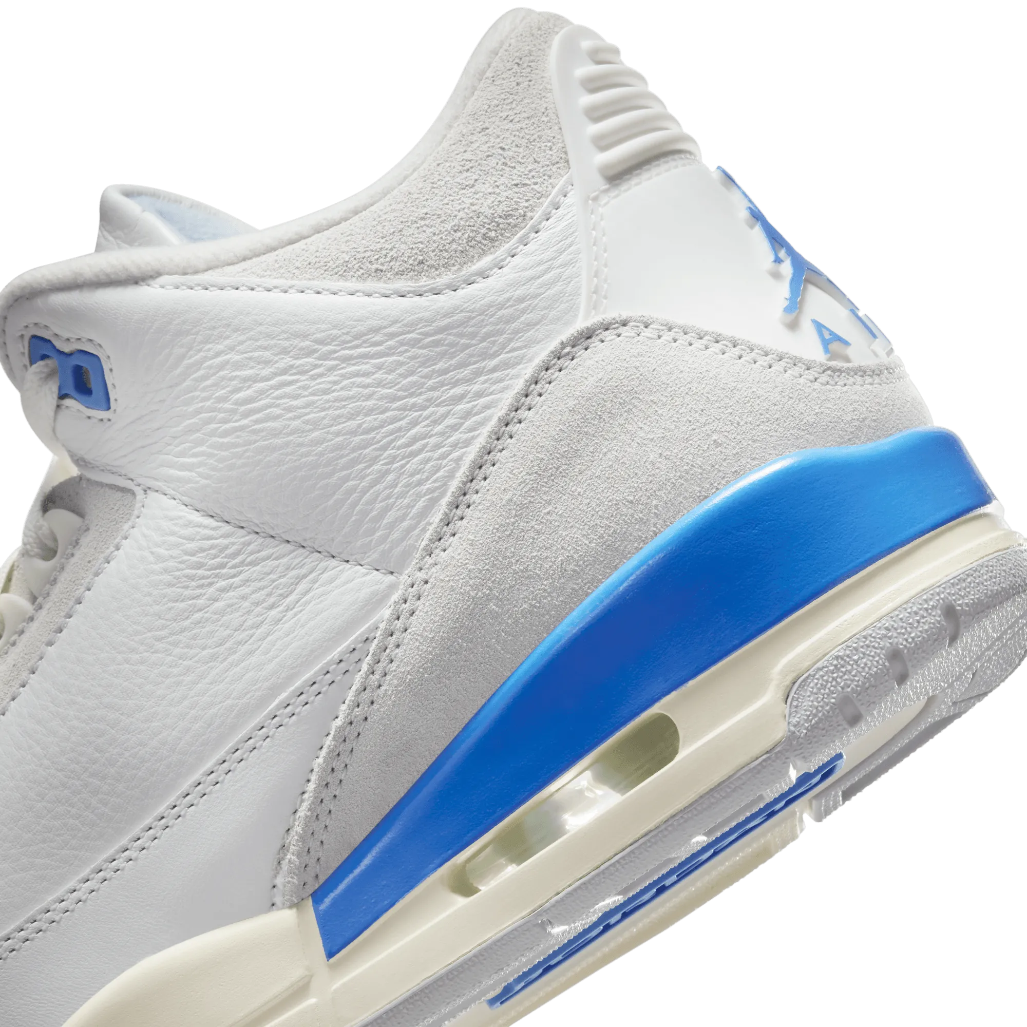 Air Jordan 3 Retro 'Lucky Shorts'