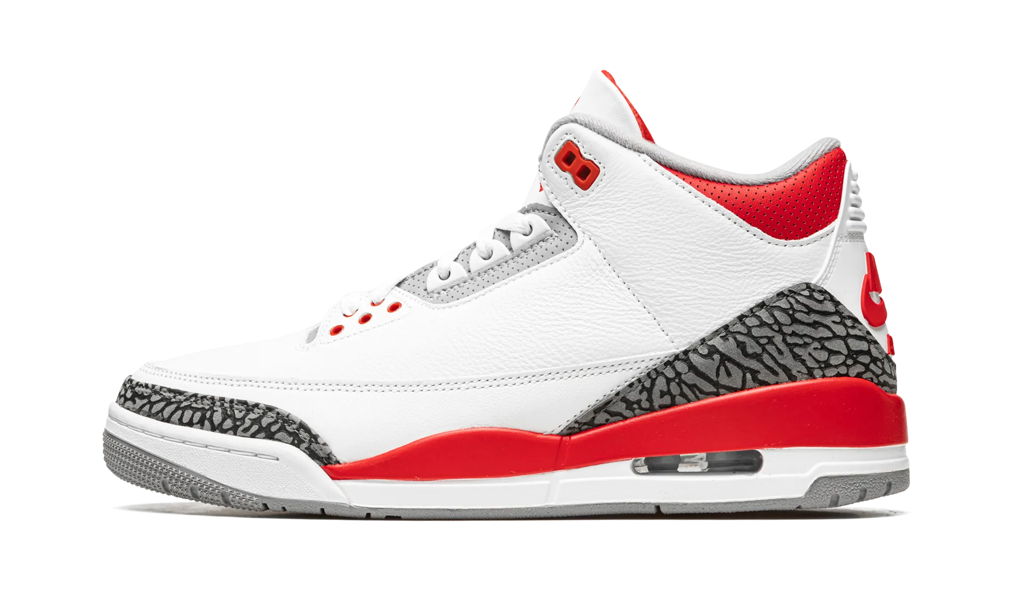 Air Jordan 3 Retro "Fire Red 2022" jordan premium mens sneakers