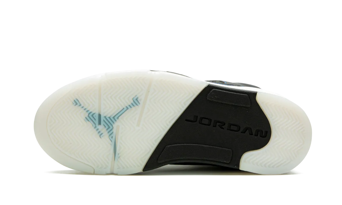 AIR JORDAN 5 RETRO WMNS "Oil Grey" jordan classic womens shoes