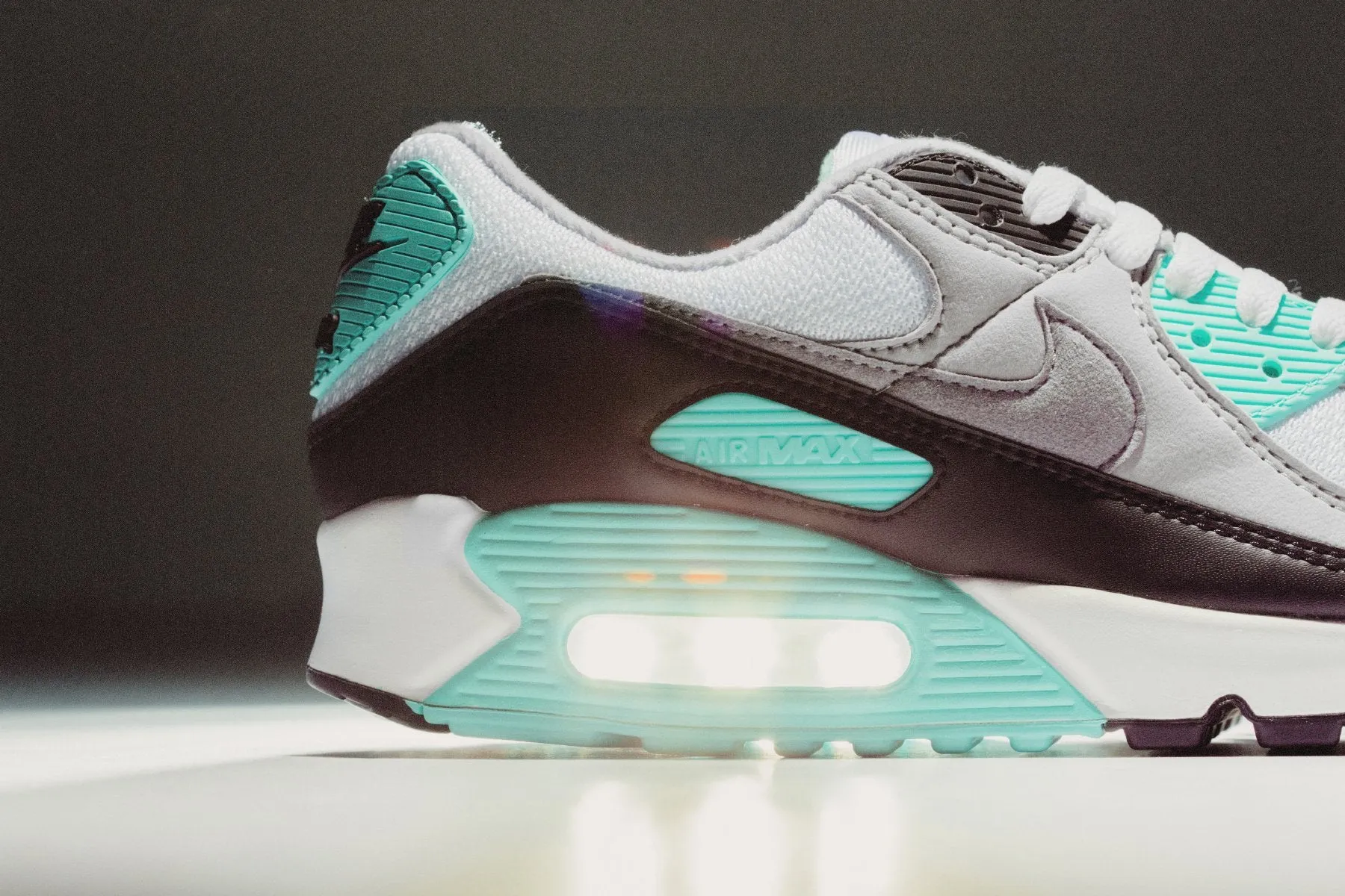 Air Max 90 - White/Particle Grey/Hypher Turq/Black Nike Foam Comfort Trainers