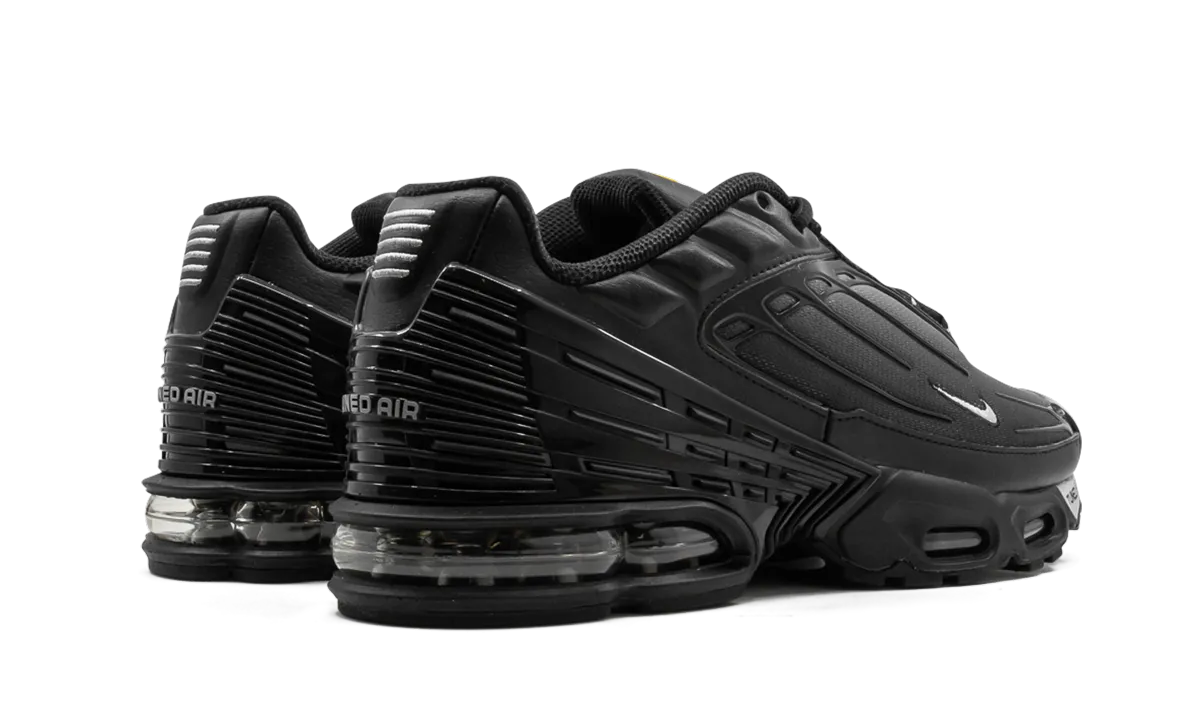 Air Max Plus 3 "TRIPLE BLACK" nike everyday mens shoes