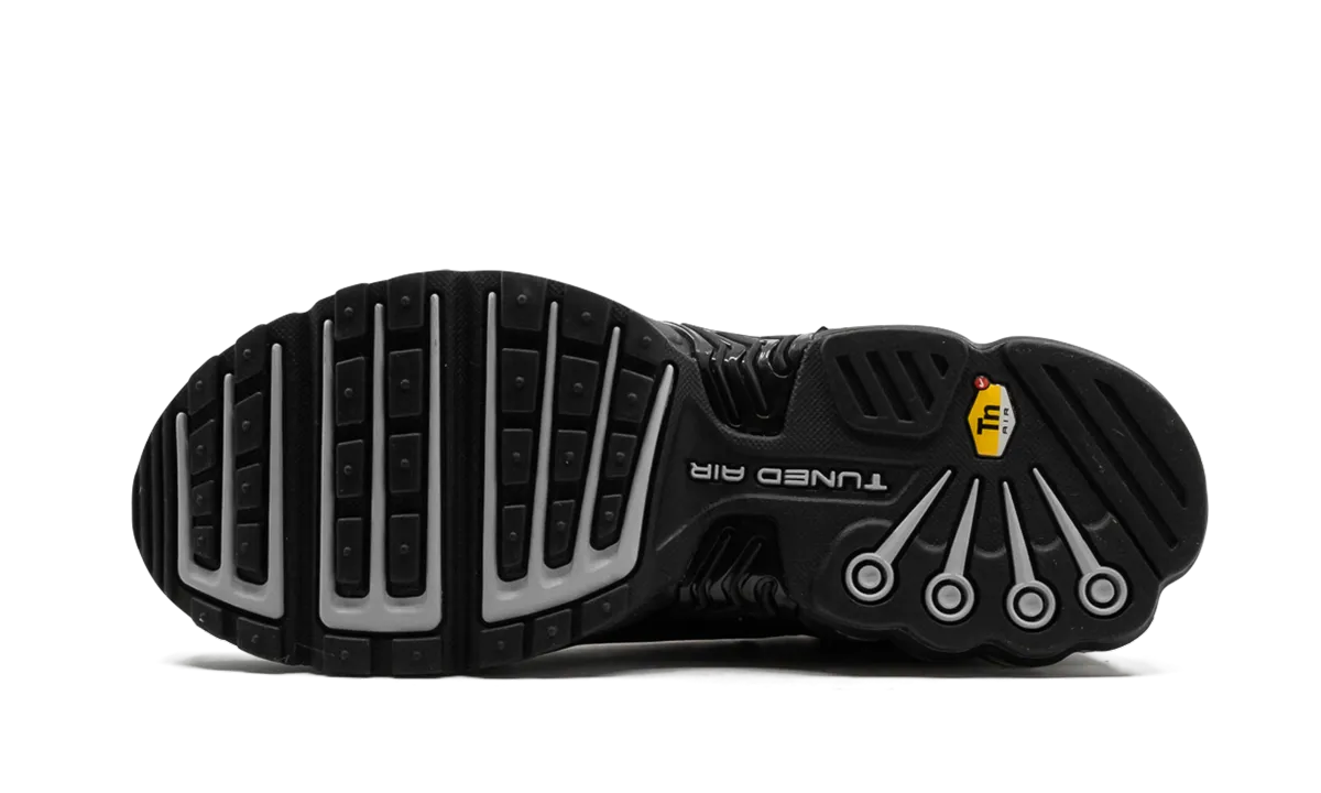 Air Max Plus 3 "TRIPLE BLACK" nike everyday mens shoes