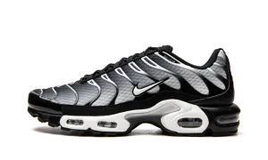 Air Max Plus "Black / Silver" Nike Mens styles