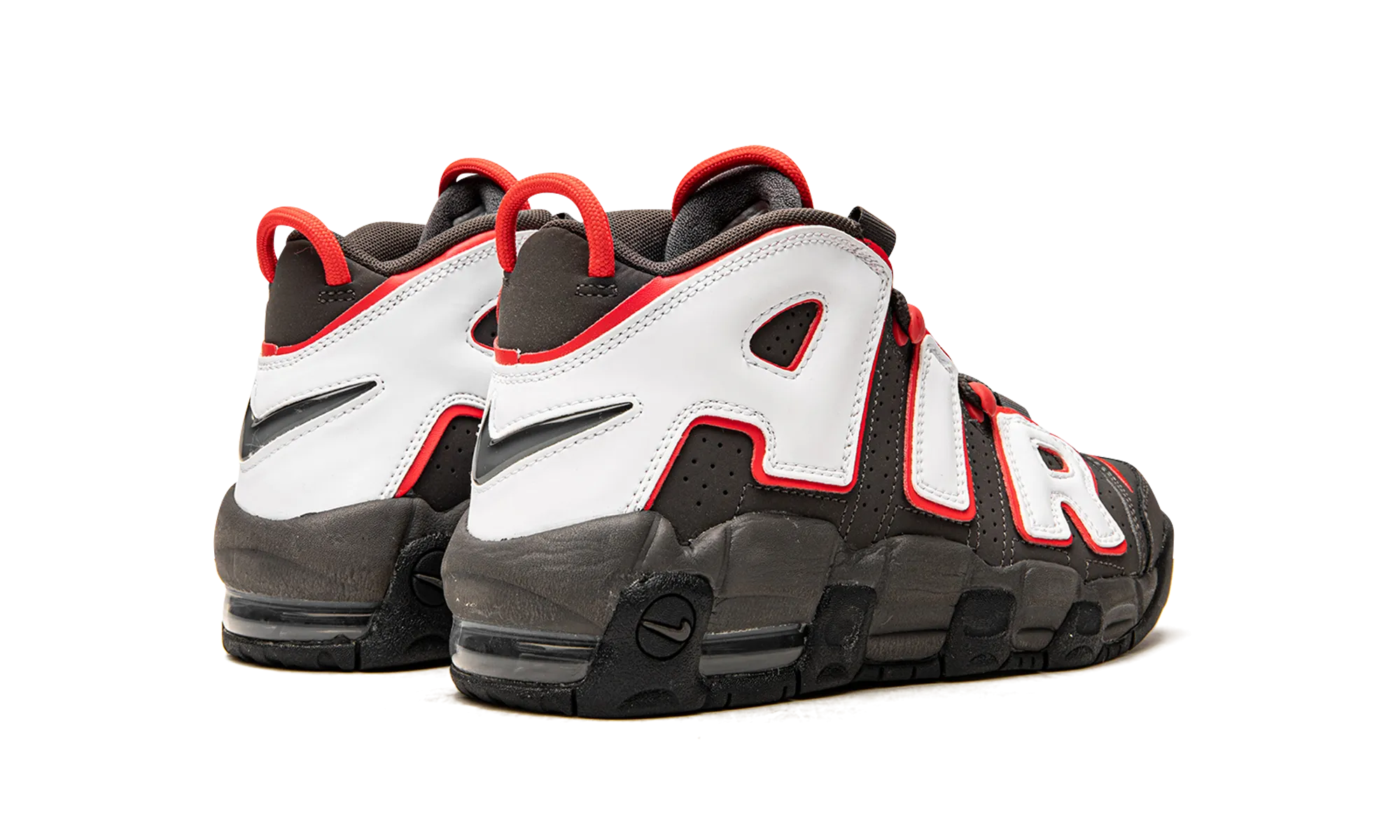 Air More Uptempo GS "Brown Bulls" nike grade school kids sneakers