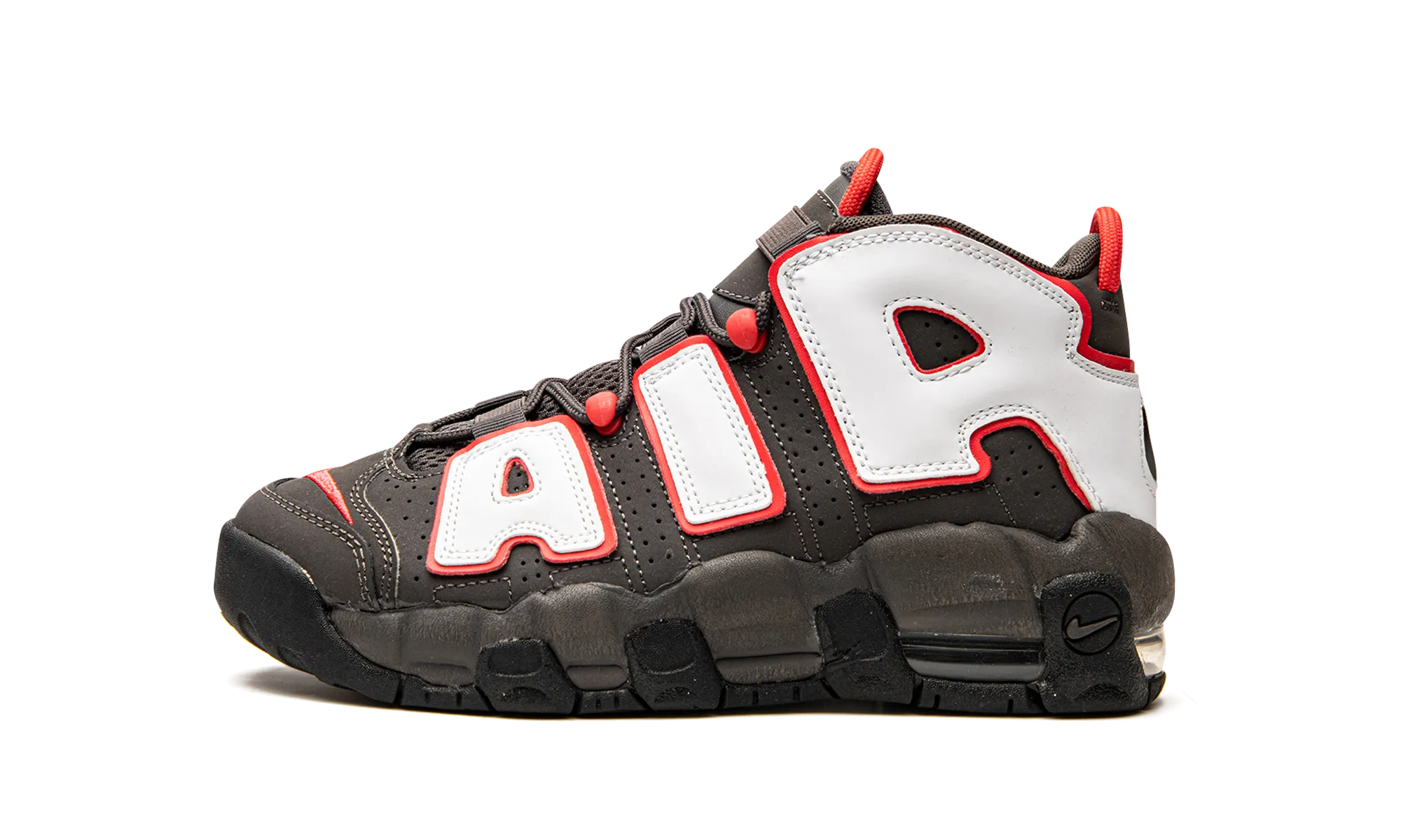 Air More Uptempo GS "Brown Bulls" nike grade school kids sneakers