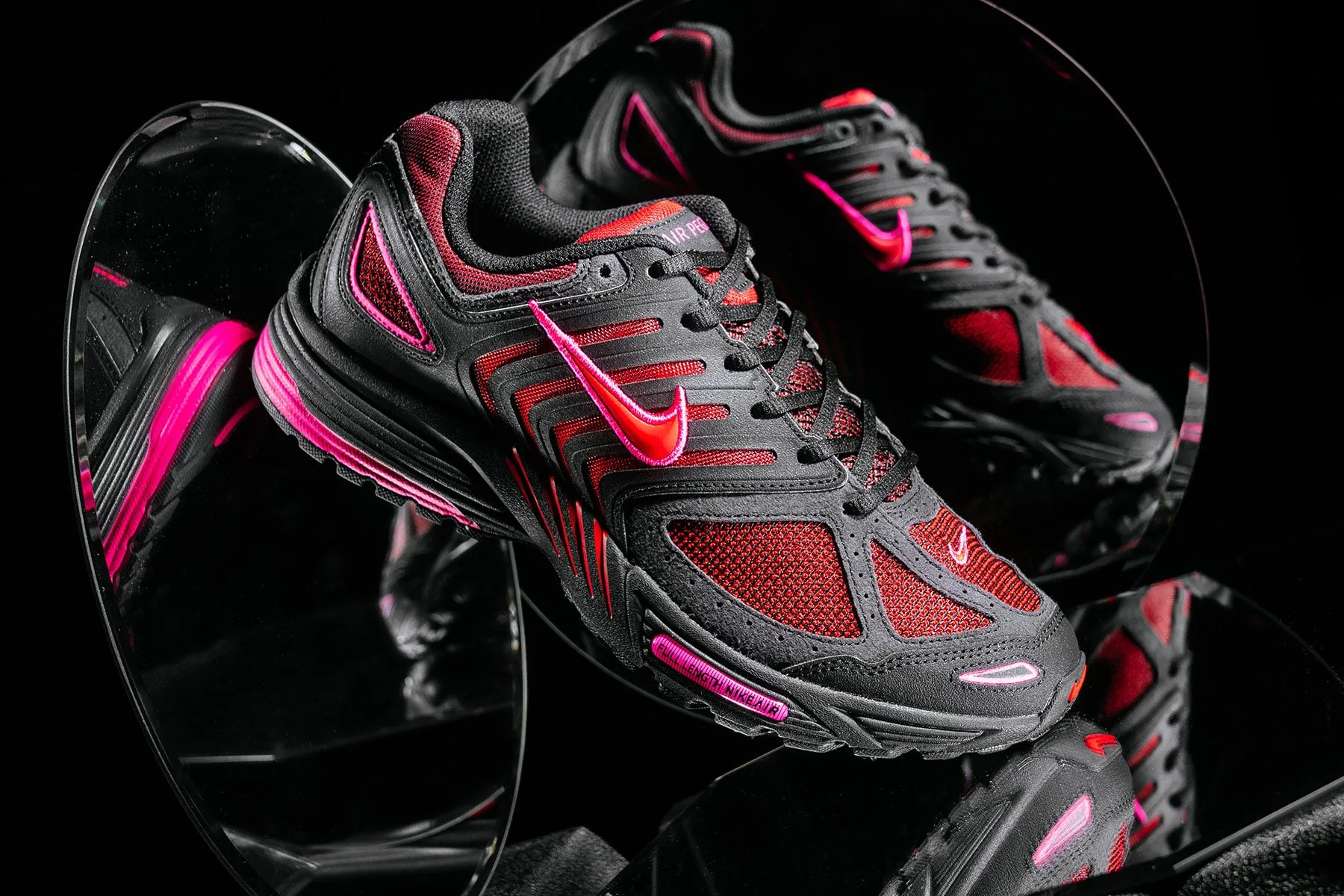Air Pegasus 2K5 - Black/Fire Red/Fierce Pink Nike Bold Logo Sneakers