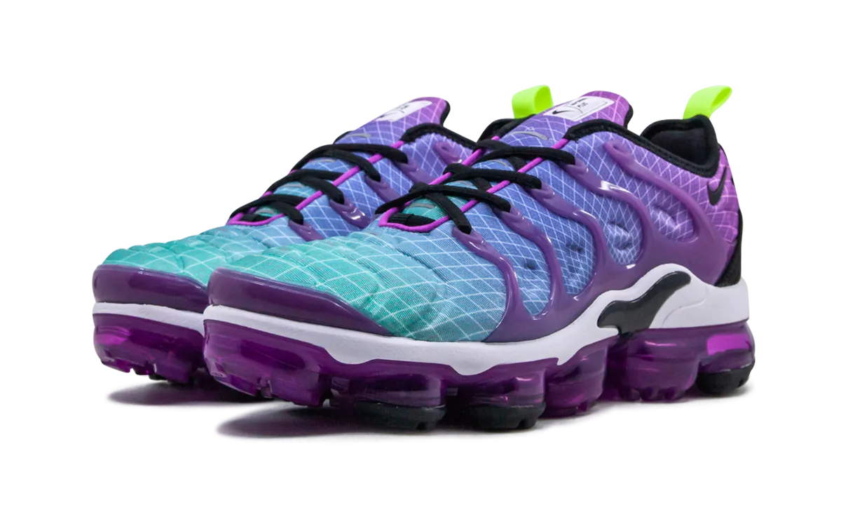 AIR VAPORMAX PLUS WMNS nike stylish womens footwear