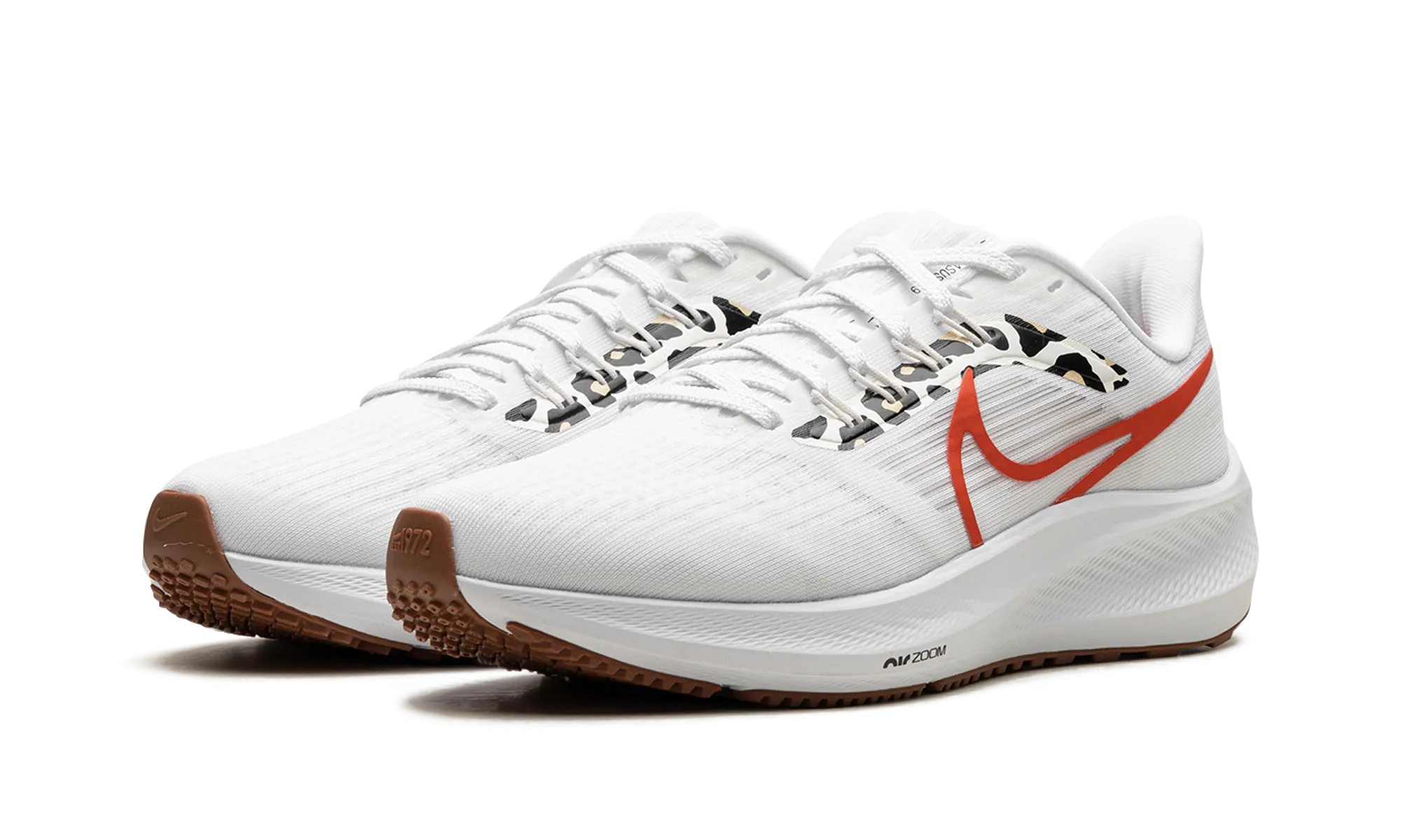 AIR ZOOM PEGASUS 39 WMNS "WHITE LEOPARD" nike stylish womens footwear