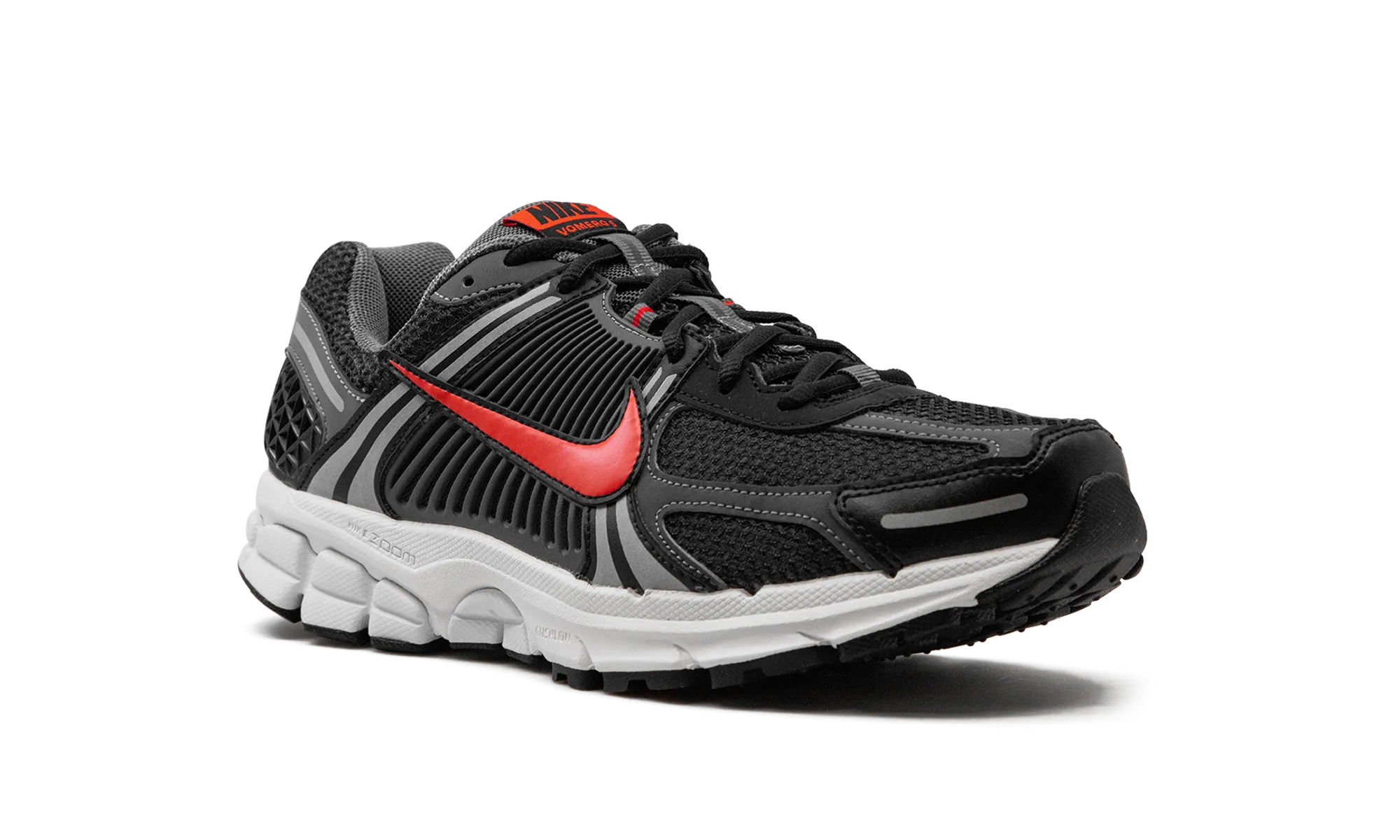 Air Zoom Vomero 5 "Black Picante Red" nike mens sport sneakers
