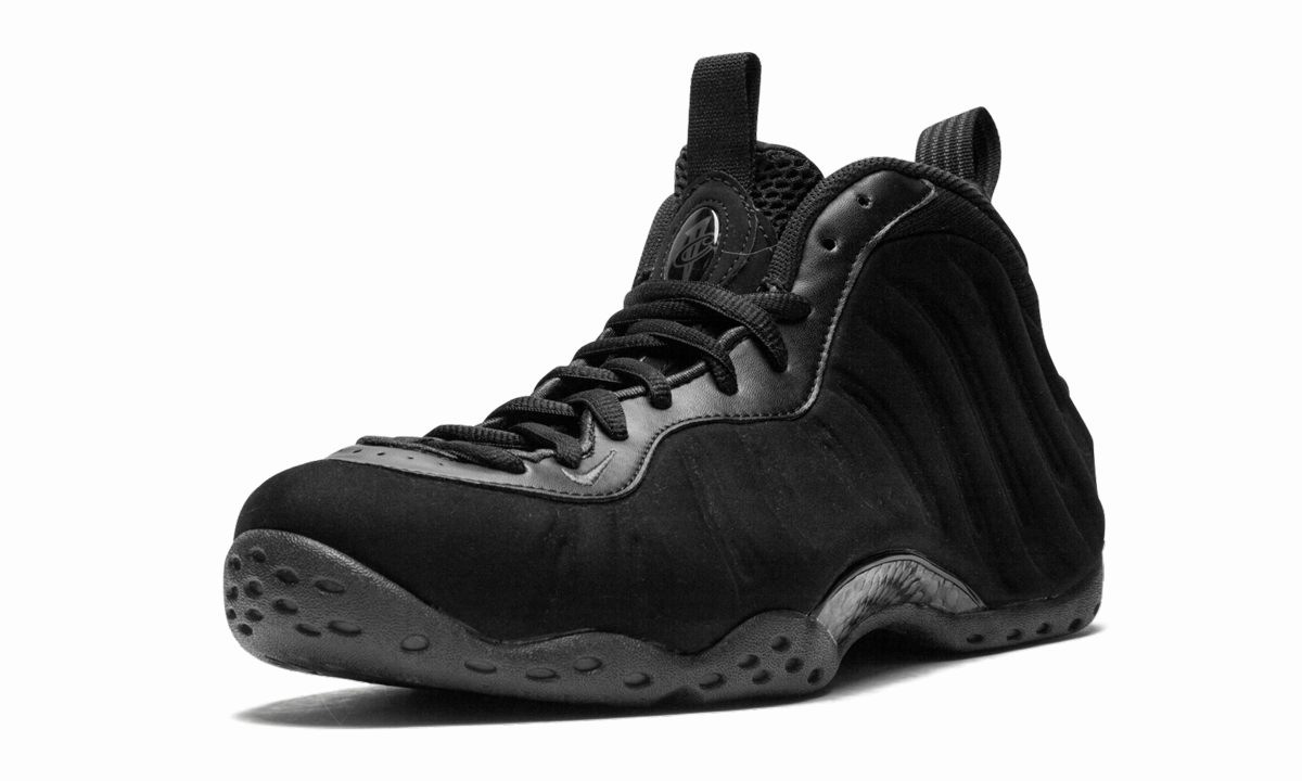 Air Foamposite One PRM "Triple Black" nike performance basketball shoes