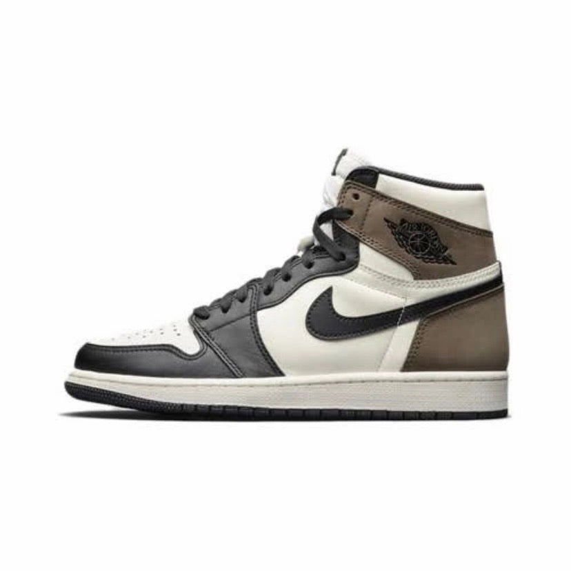 Air Jordan 1 High Retro Dark Mocha Black White Retro Sneakers